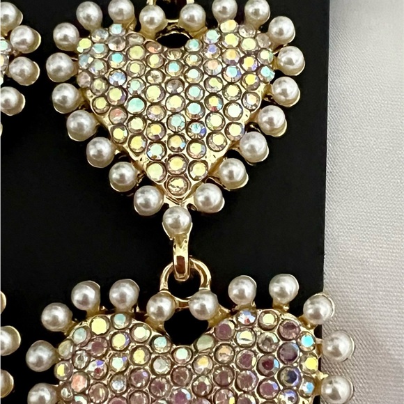 LAST 1! Heart Shape Drop Rhinestone Faux Pearl w/Shimmering CZ Stones Earrings - Picture 8 of 8